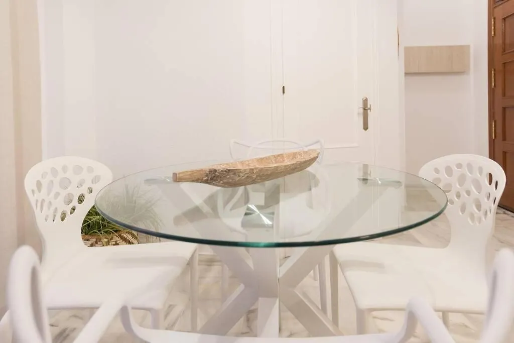 Tgh/ Malaga Centro Carreteria Apartment Spain