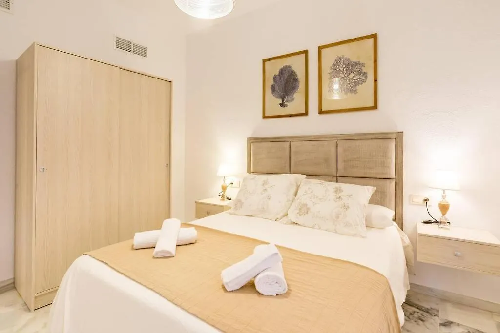 Tgh/ Malaga Centro Carreteria Apartment